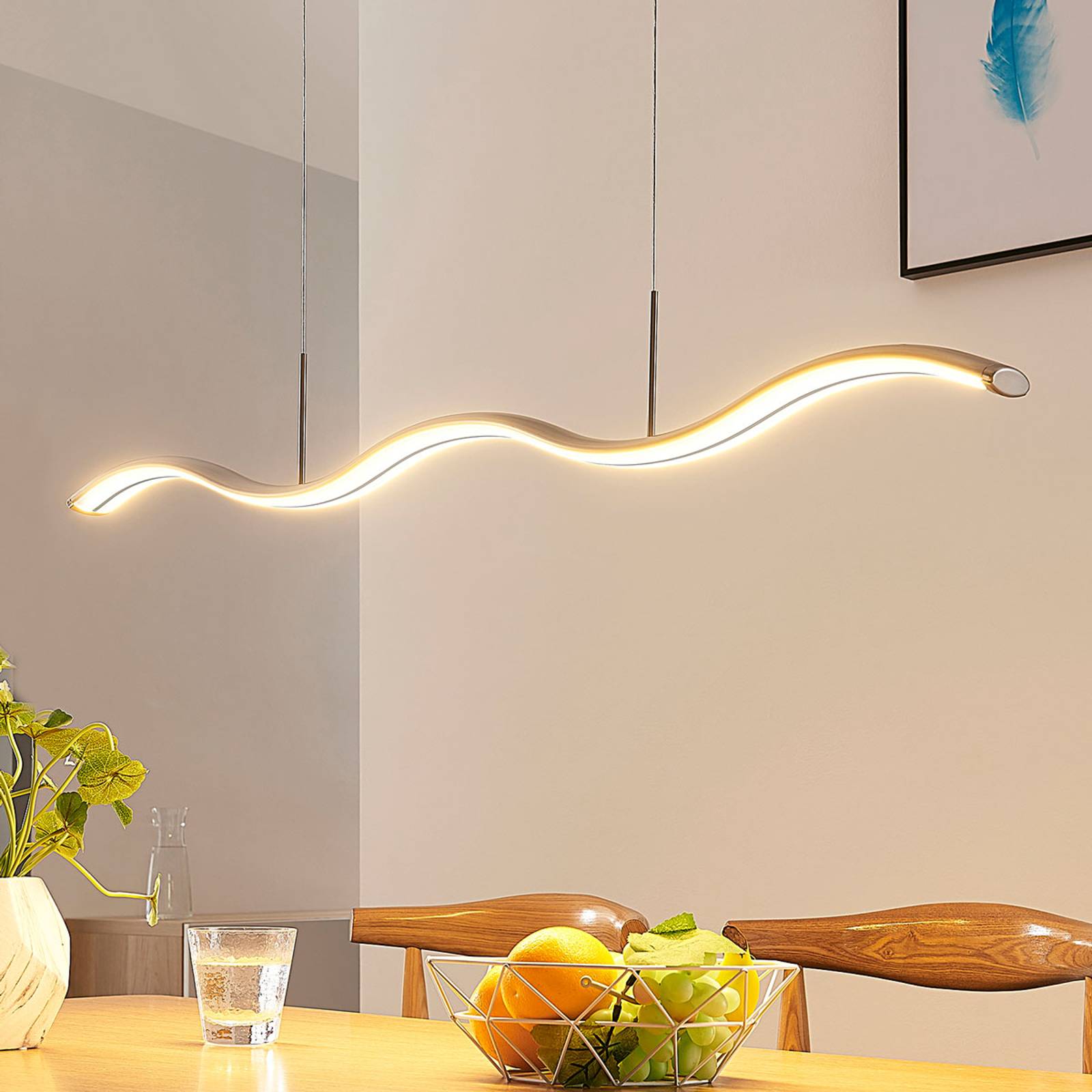 Aaltoileva LED-riippuvalaisin Brama