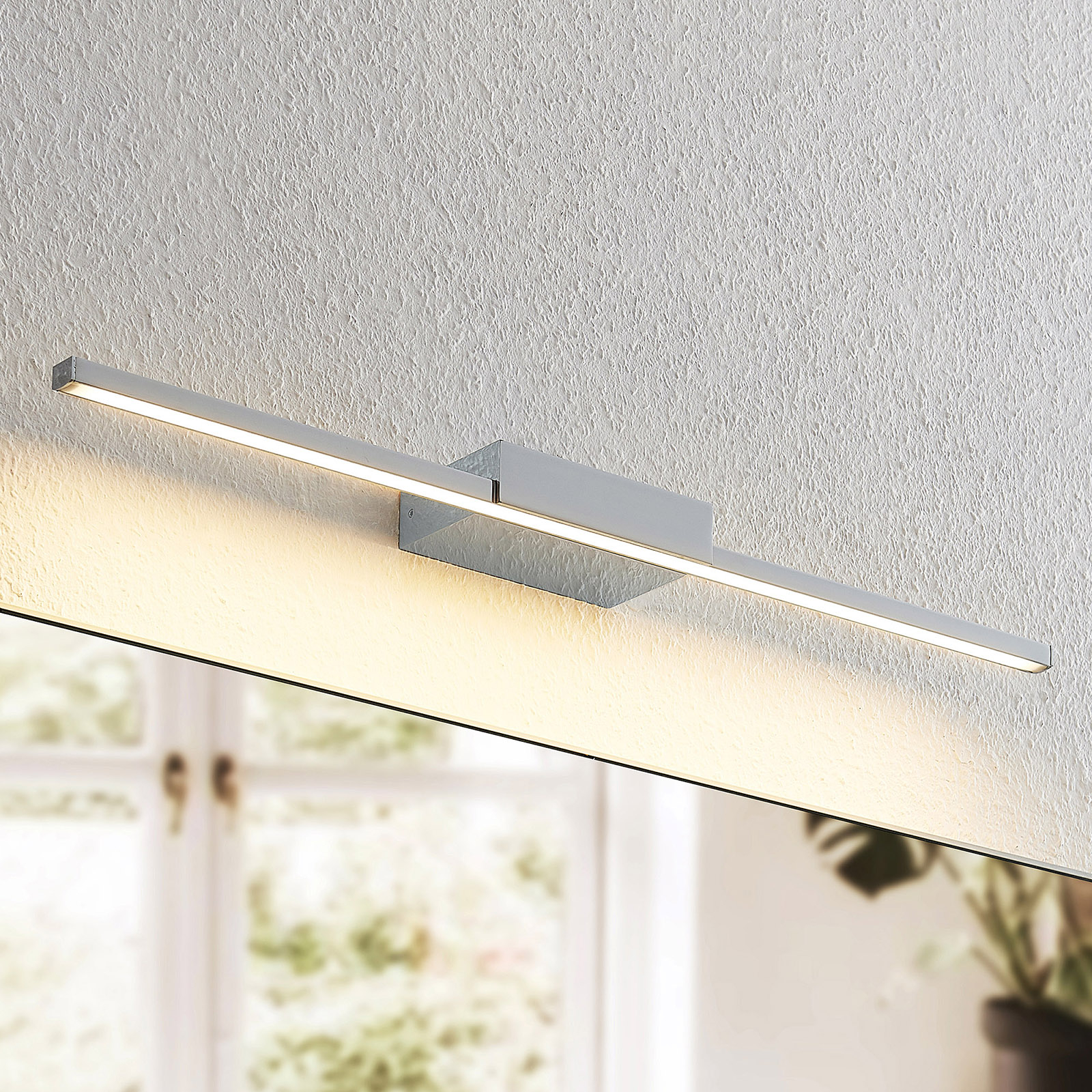 Arcchio Metin -LED-peililamppu, IP44, 68 cm