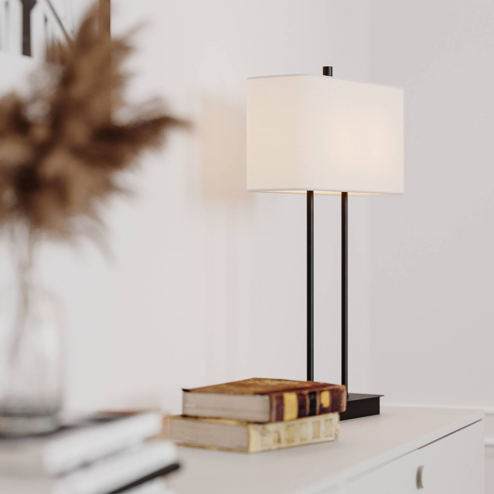 By Rydéns Luton pöytävalaisin valkoinen/musta 56cm