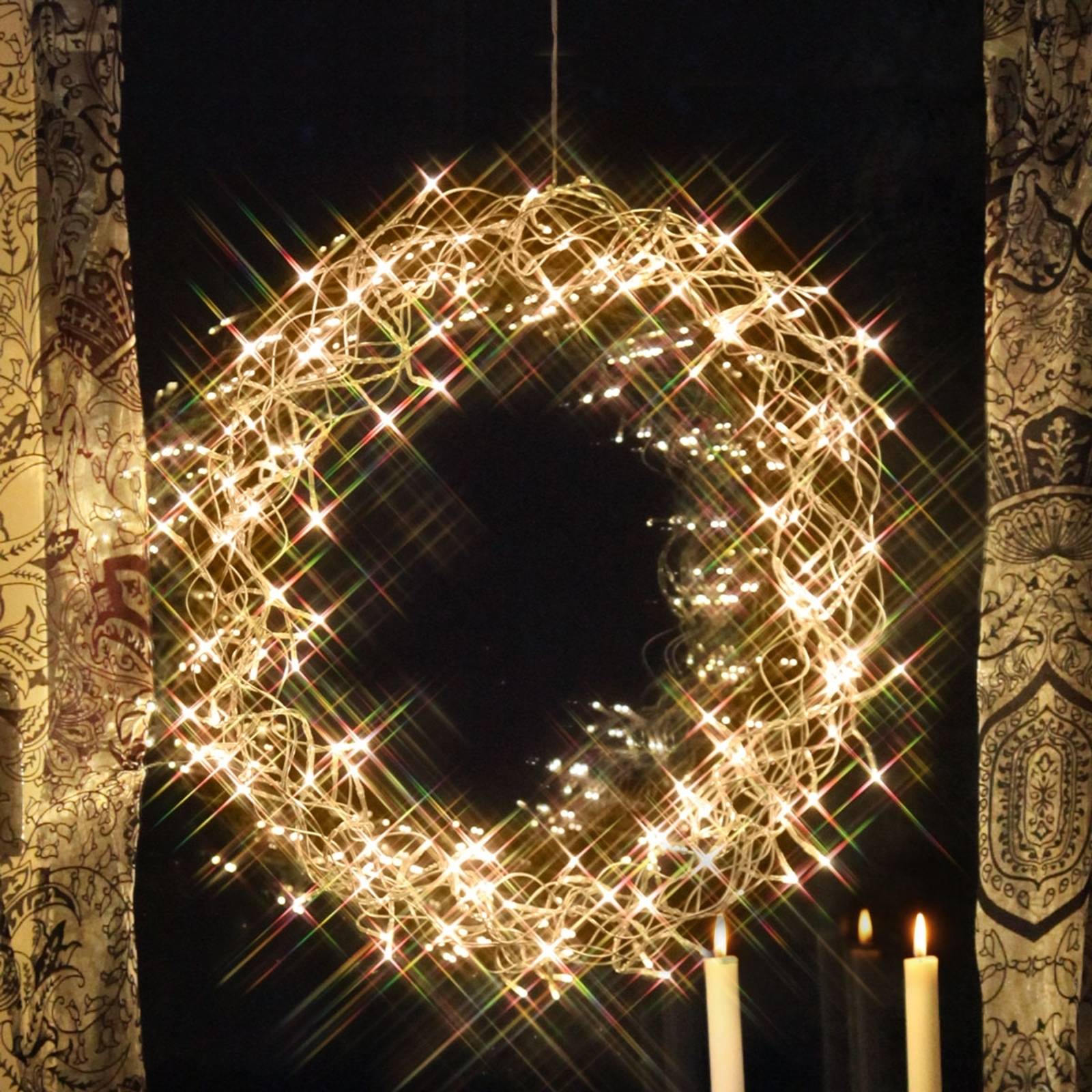 Curly-LED-koristekranssi 50 cm