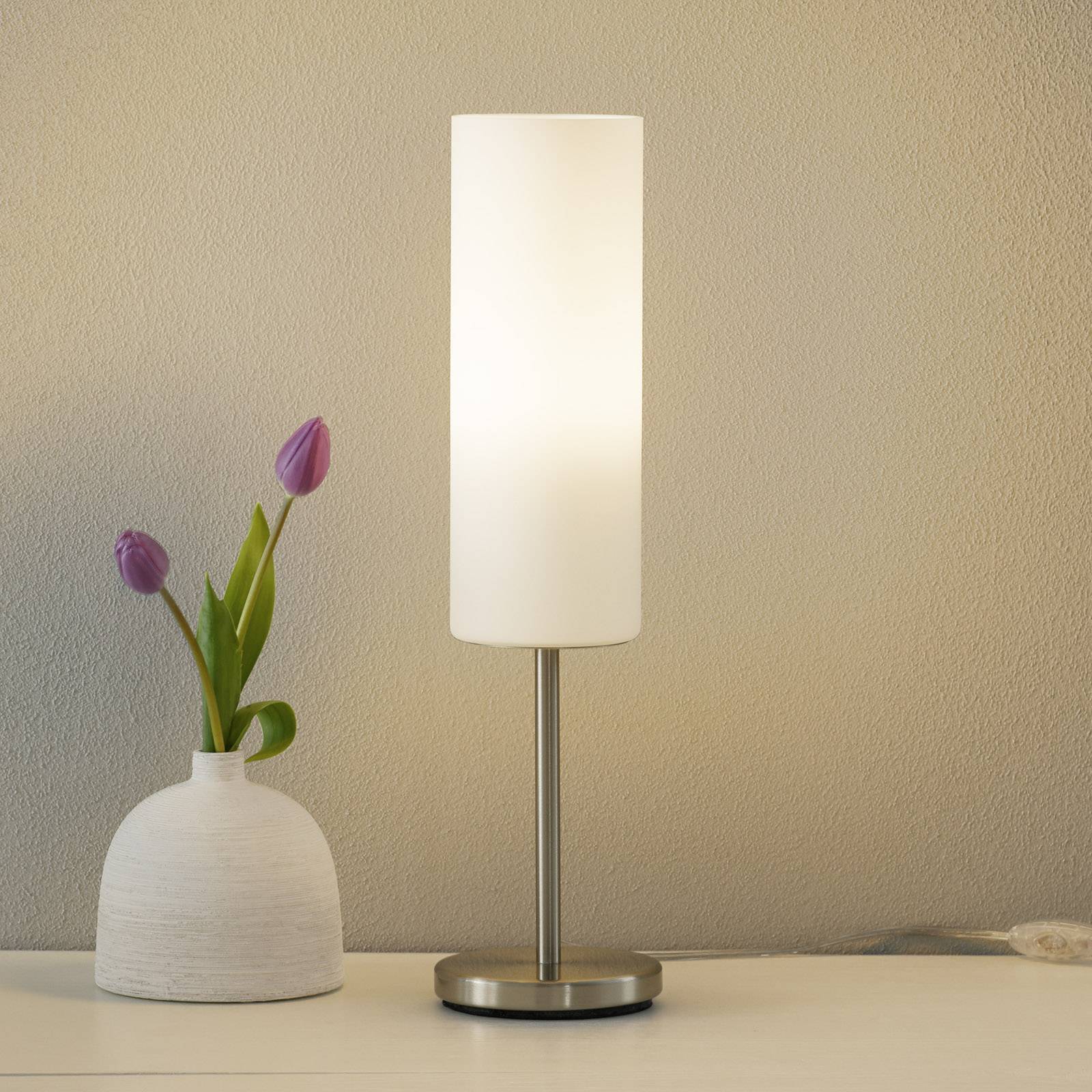 Valkoinen KELVIN -LED-pöytävalaisin