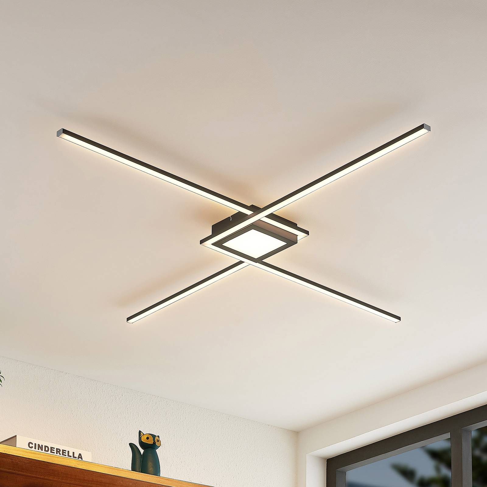 Lindby Ridia -LED-kattovalaisin, antrasiitti