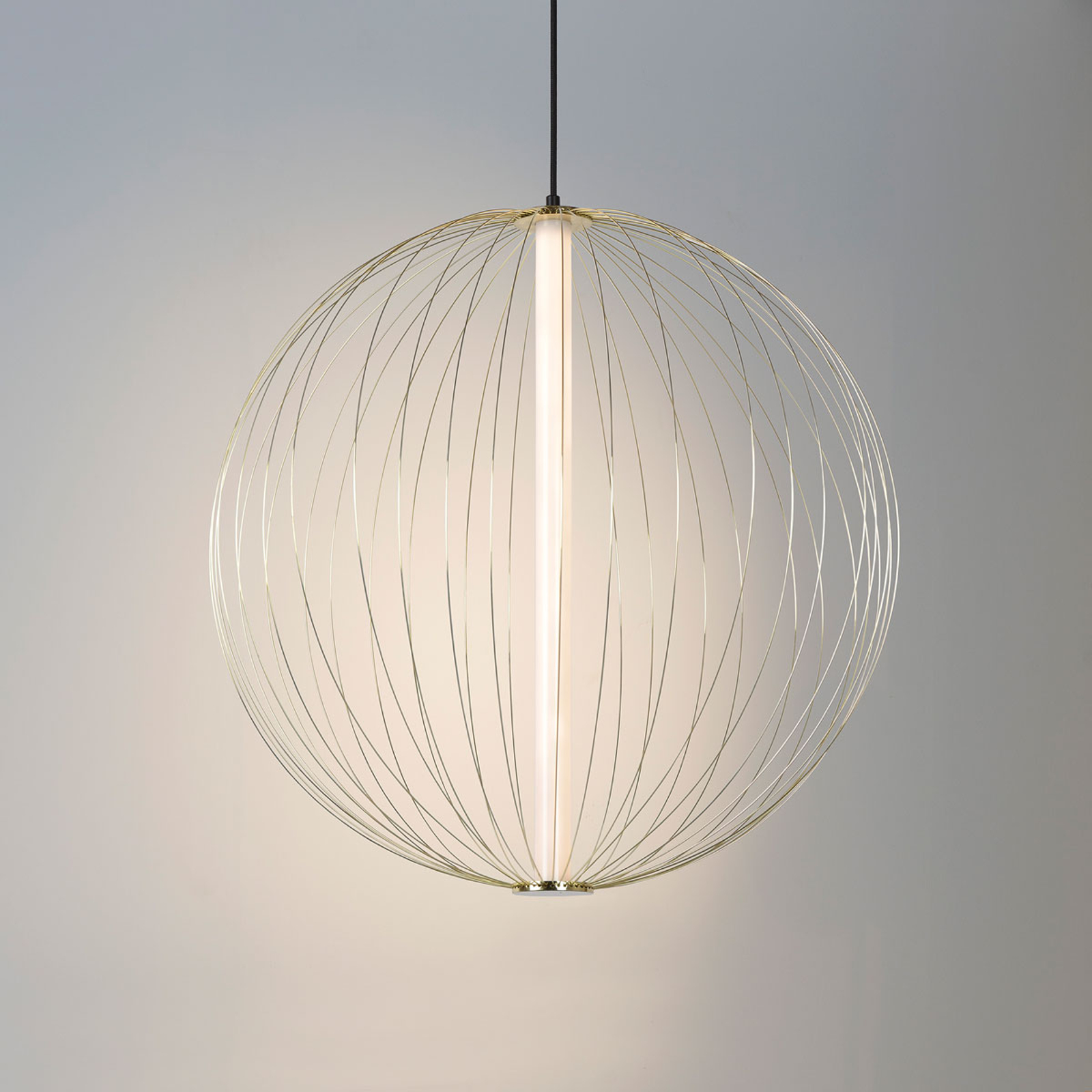 LED-riippuvalaisin Carbony himmennettävä, messinki
