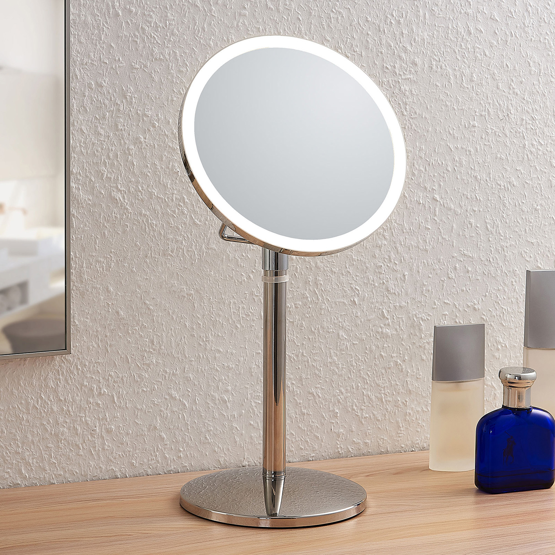 Lindby Farita -LED-meikkipeili