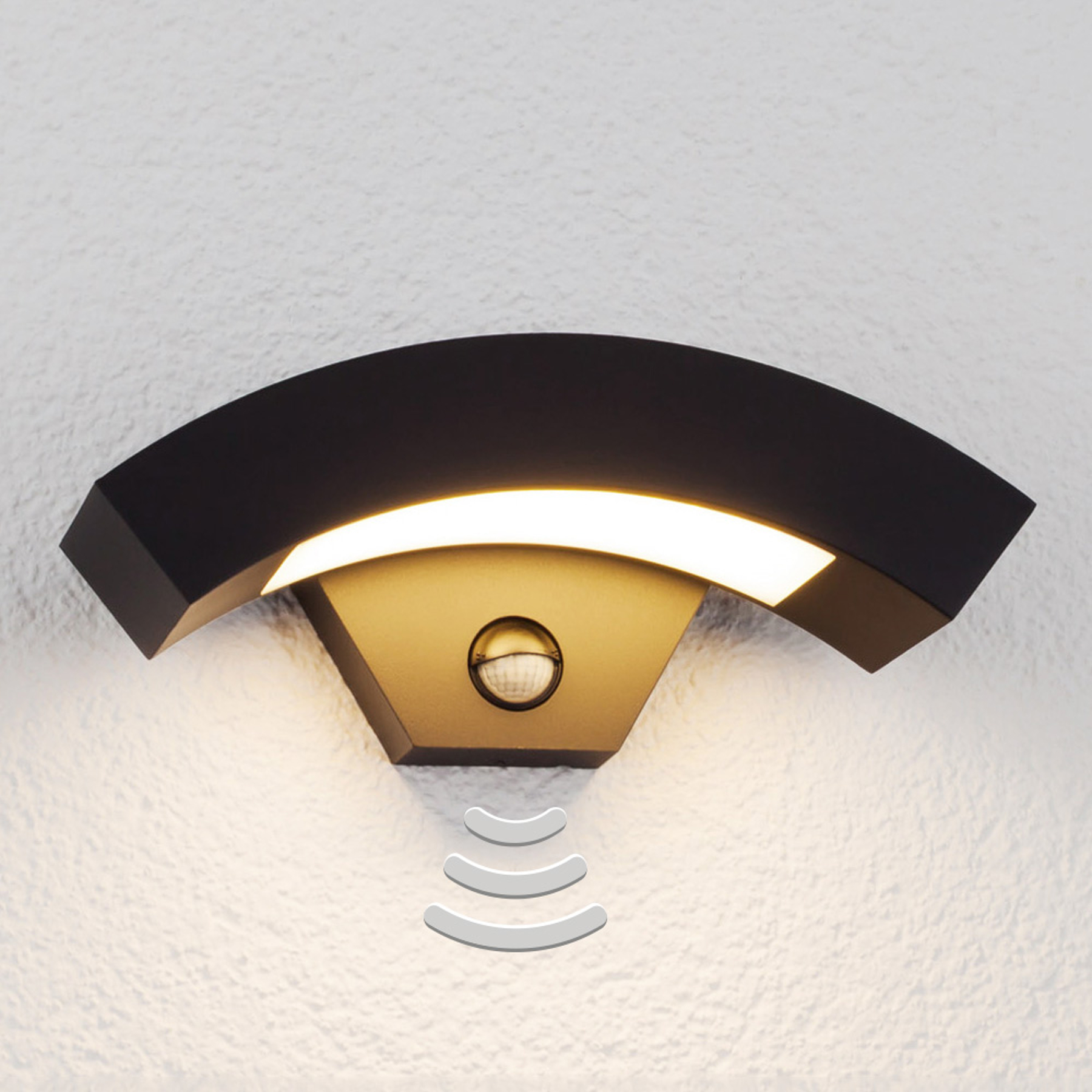 LED-ulkoseinävalaisin Lennik liiketunnistimella