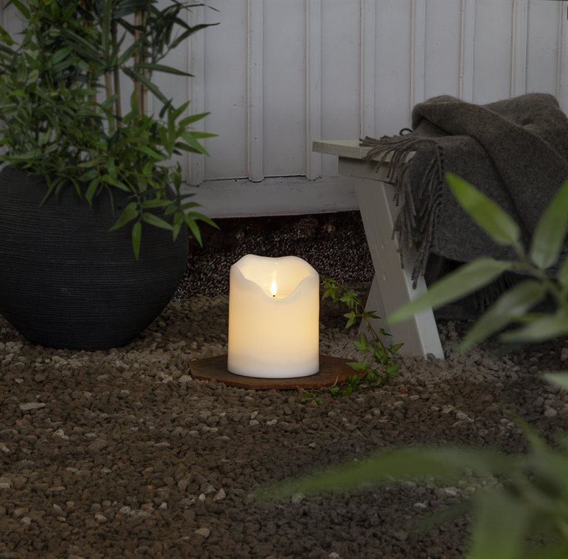 LED-pöytäkynttilä 20 cm Flamme