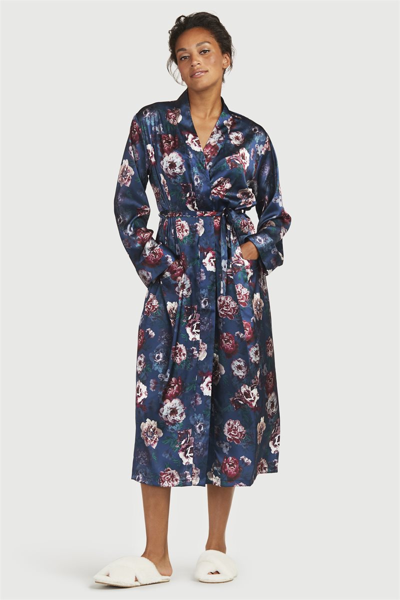 Kimono satiinista
