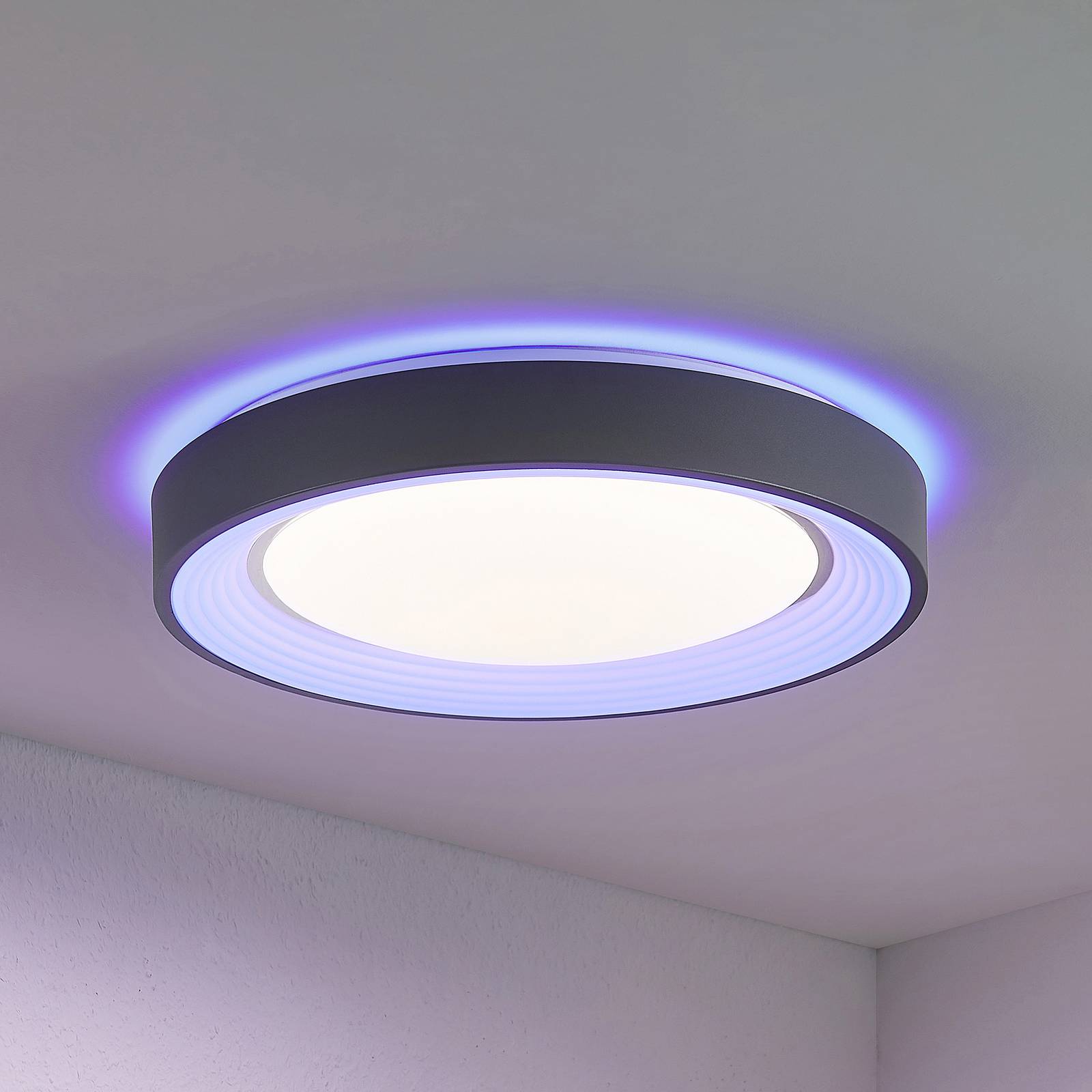 Lindby Lindum-LED-kattovalaisin RGB CCT, himmennys