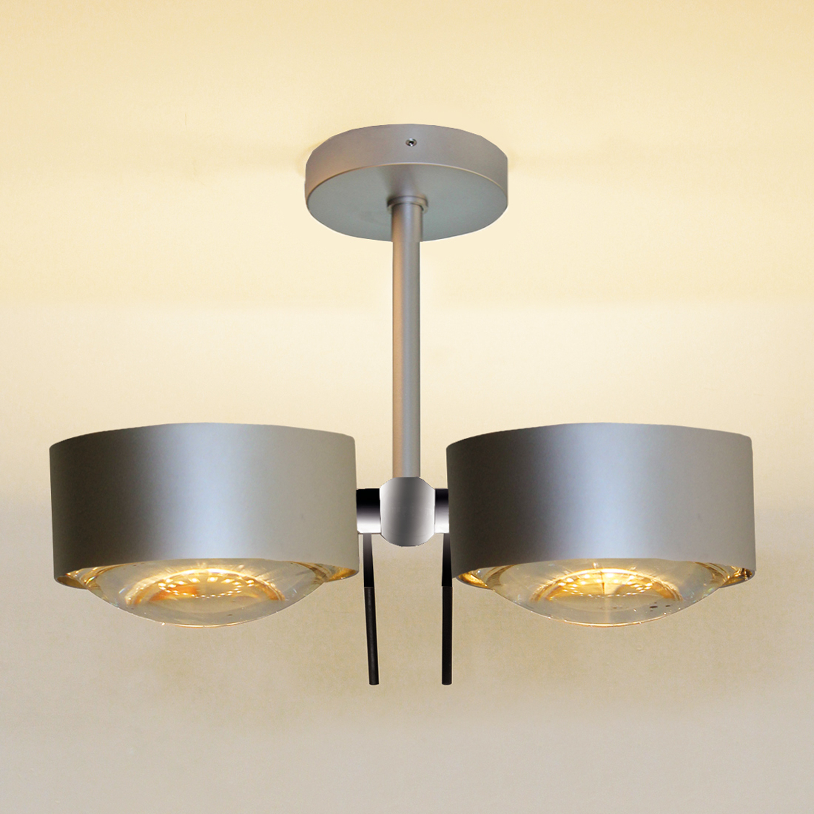 2-lamppuinen kattoval. PUK SIDES matta kromi 10cm
