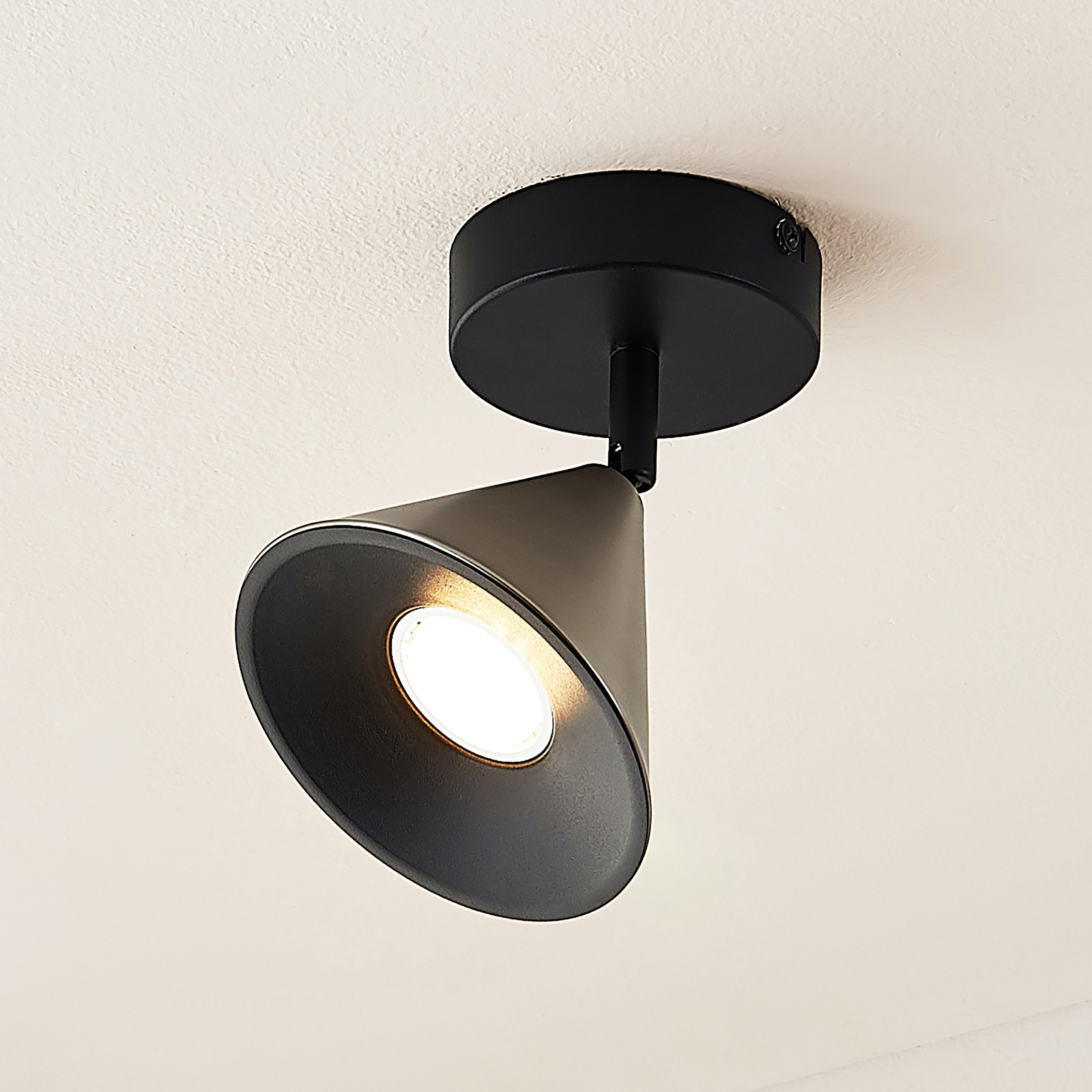 Lucande Kartio -kattovalaisin, 1-lamp., nikkeli