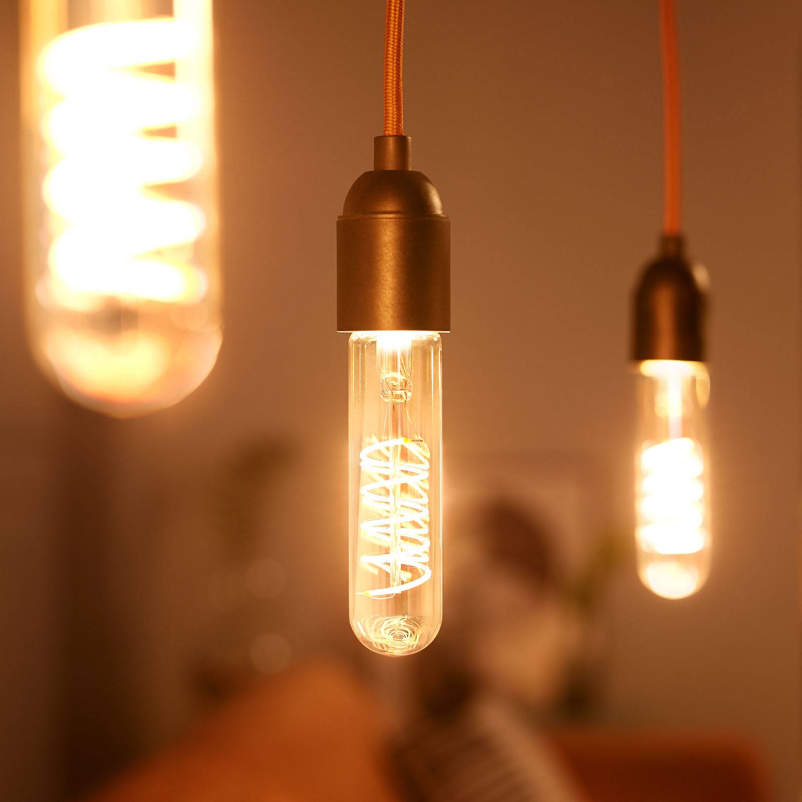Philips Classic T32 gold -LED-lamppu E27 5,5 W