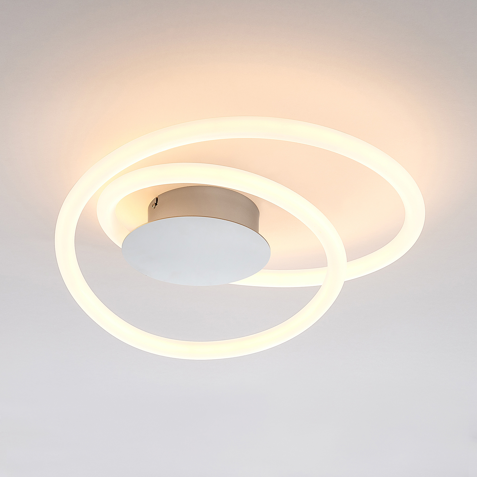 Lucande Lumka -LED-kattovalo, Switch-Dim