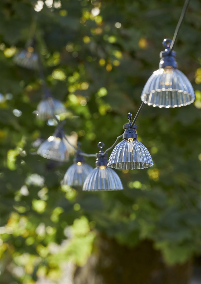 Valoketju varjostimet Circus shade