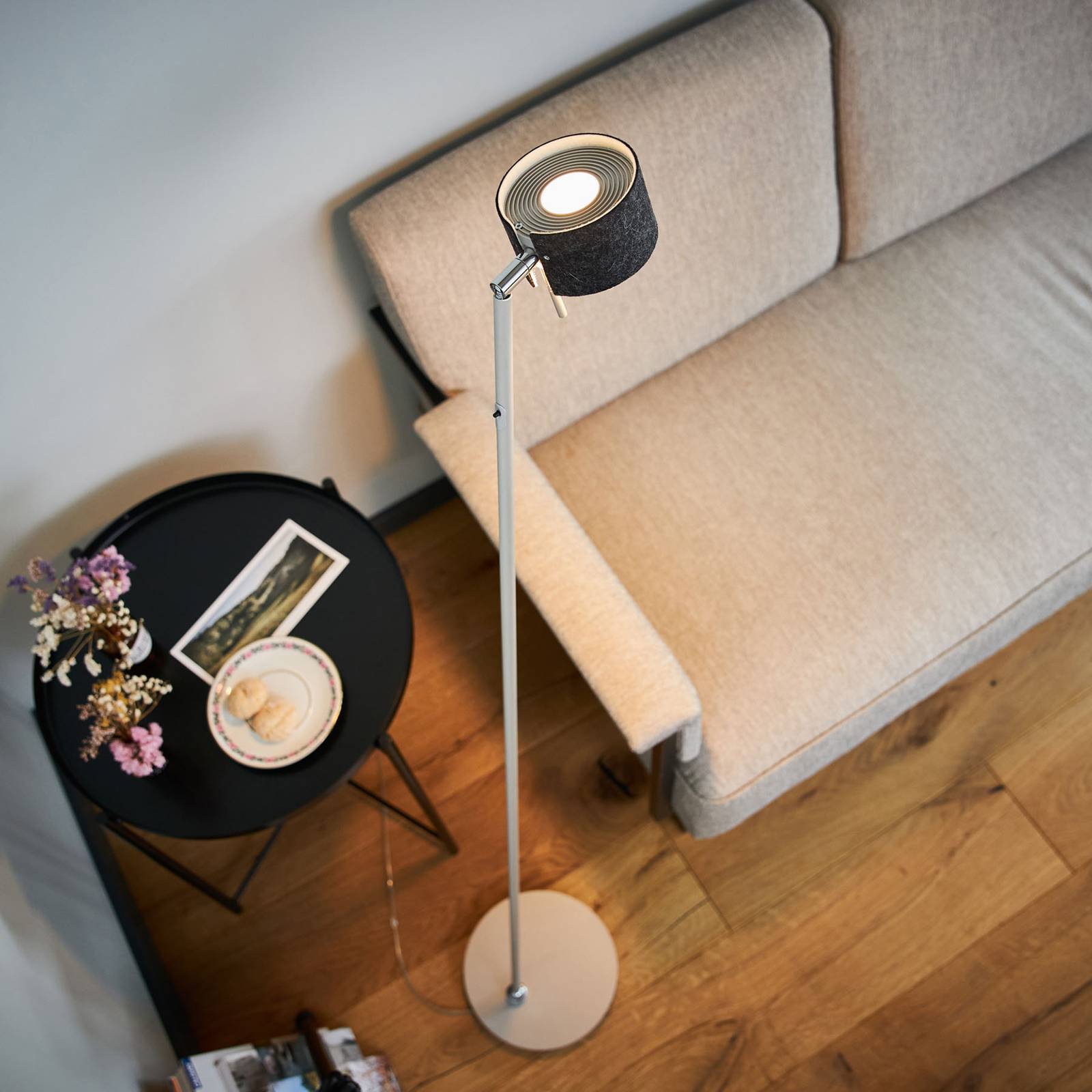 LED-lattiavalo CAI, himmennettävä, grafiitti/villa